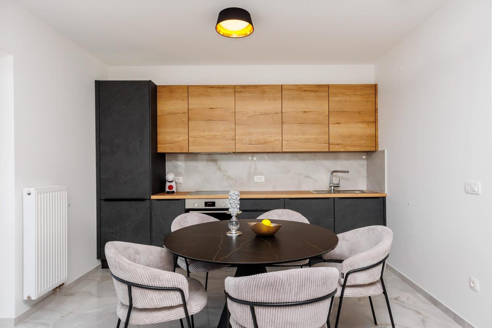 Apartments Piano - Kaštela Buitenkant foto